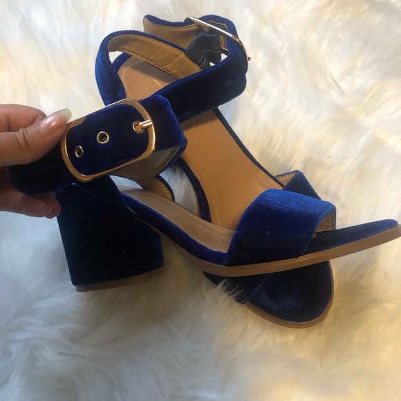 Yoki Blue Velvet Sandala - Picture 3 of 3